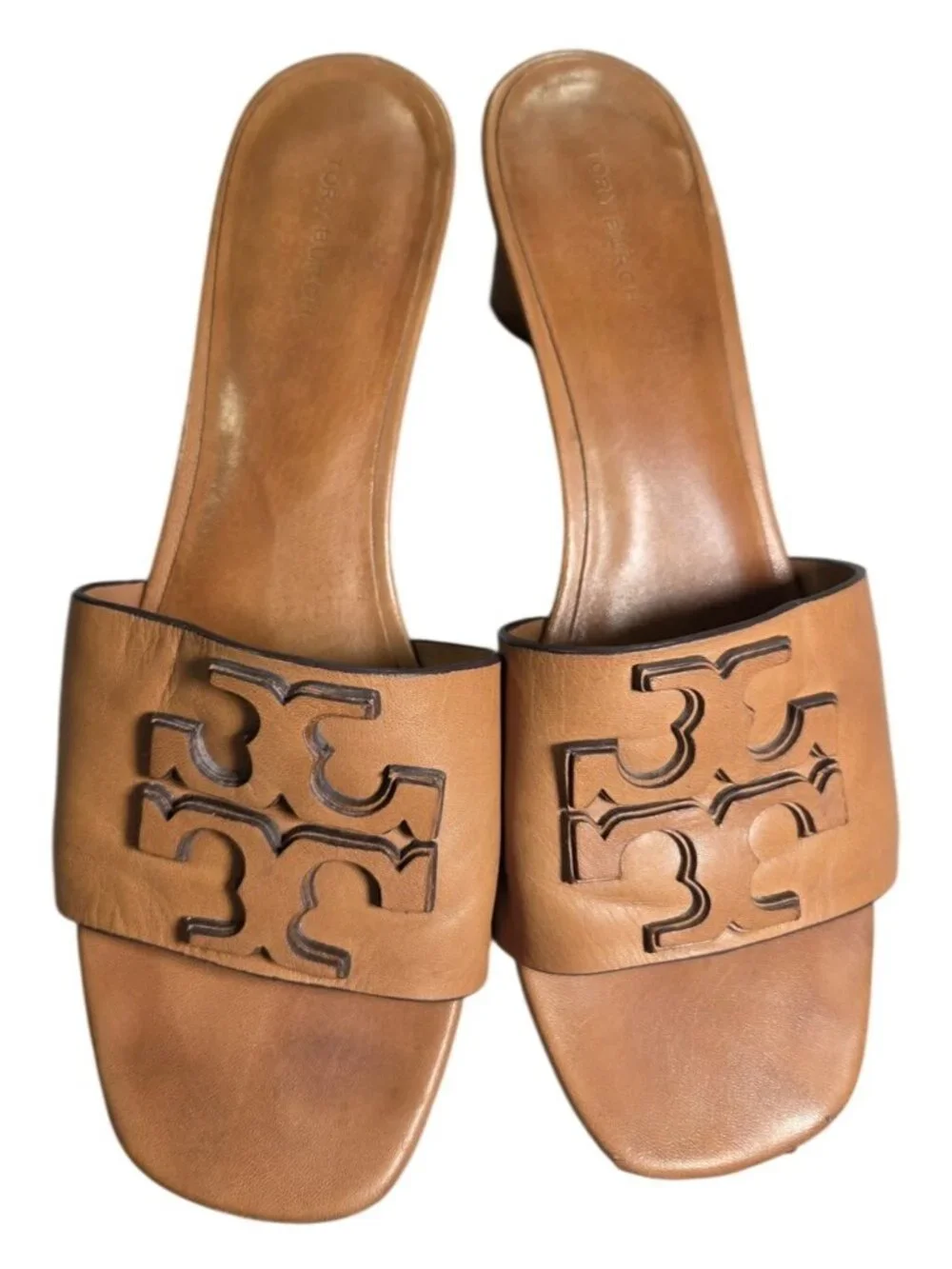 Tory Burch Ines Heeled Mules 8 Tan Shoes Stacked Logo Leather 147130 MSRP $325
